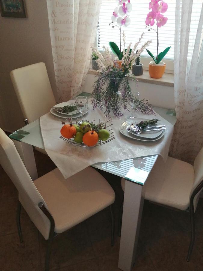 Apartments Villa Nona Umag Luaran gambar