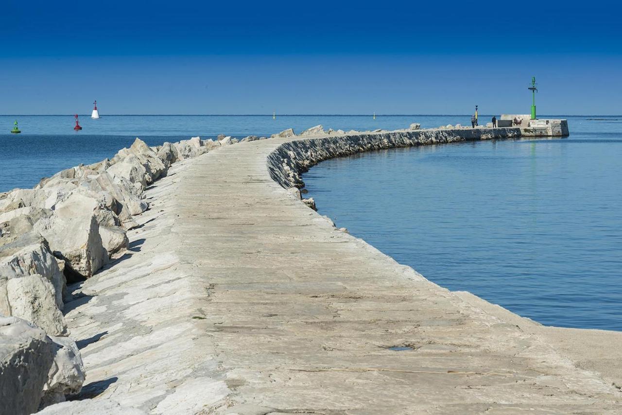 Apartments Villa Nona Umag Luaran gambar