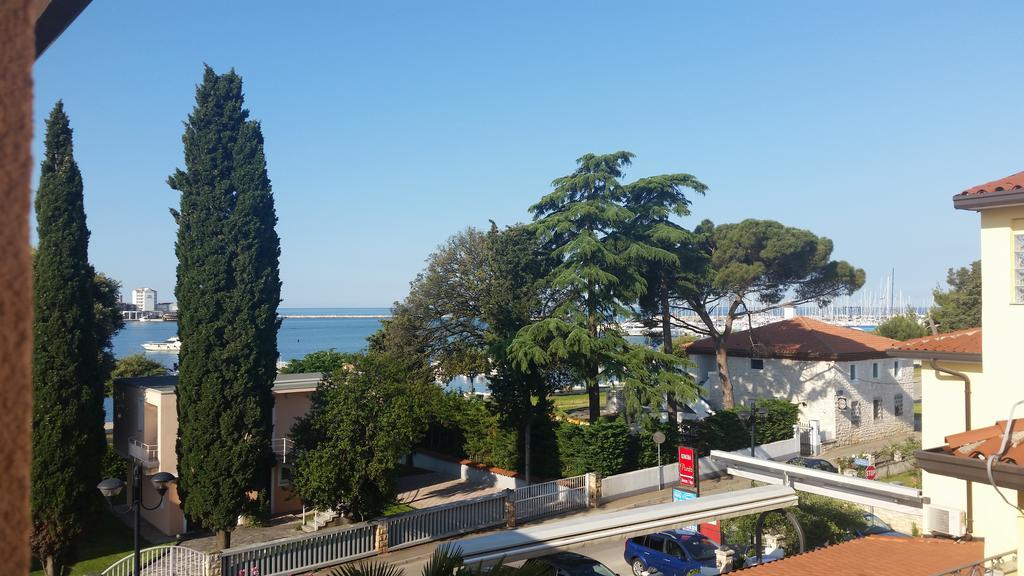 Apartments Villa Nona Umag Luaran gambar
