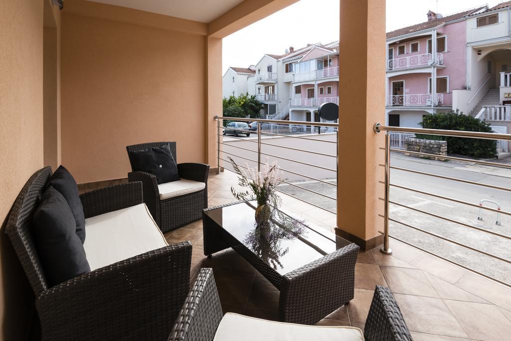 Apartments Villa Nona Umag Luaran gambar