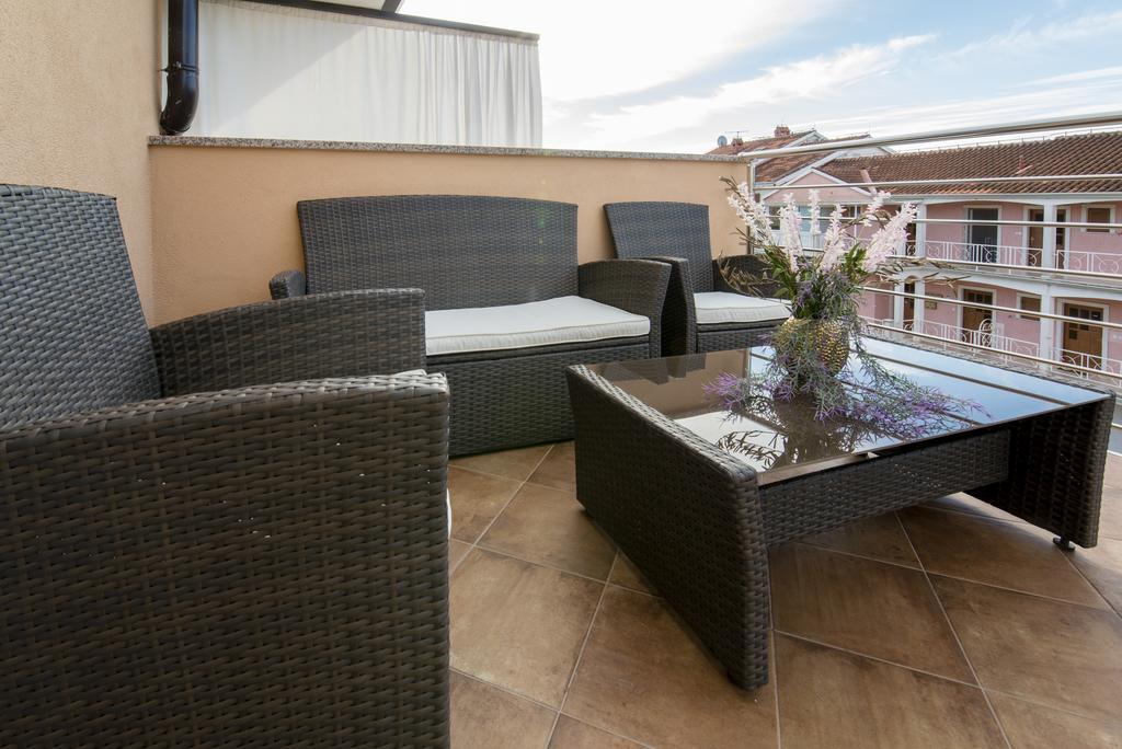 Apartments Villa Nona Umag Luaran gambar