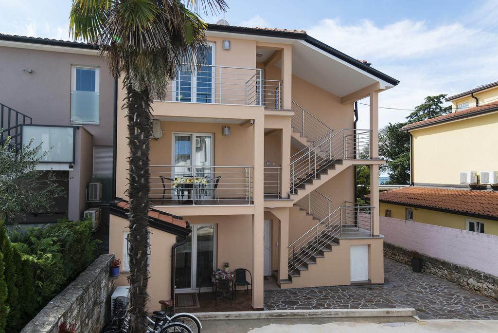 Apartments Villa Nona Umag Luaran gambar