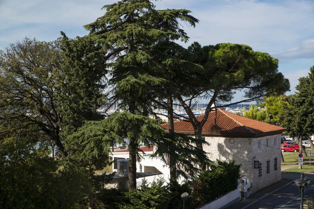 Apartments Villa Nona Umag Luaran gambar
