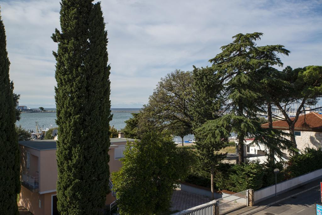 Apartments Villa Nona Umag Luaran gambar
