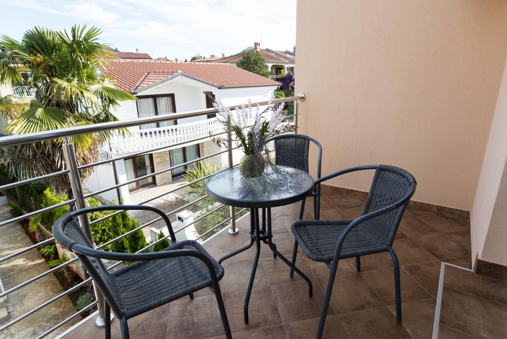 Apartments Villa Nona Umag Luaran gambar